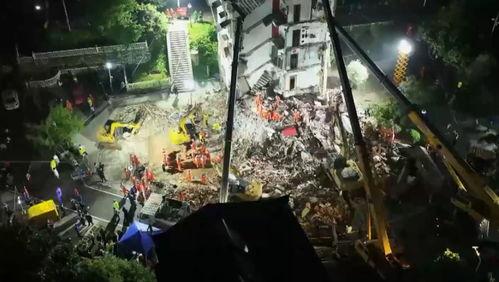 重庆八楼爆料事件真相视频,真相视频揭露惊人内幕  第2张